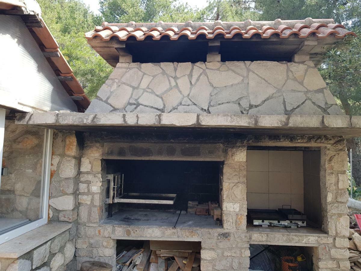 Apartments Vila Tisa Mali Losinj Exterior photo