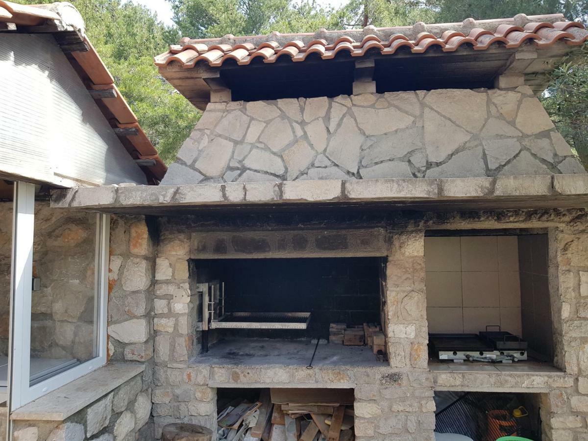 Apartments Vila Tisa Mali Losinj Exterior photo